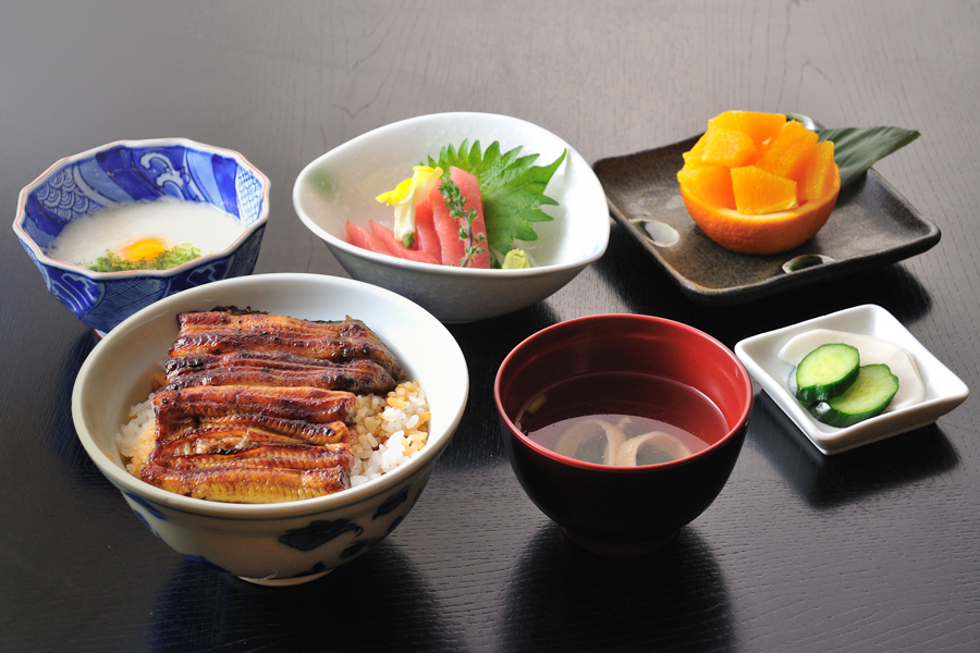 川豊本館・別館 共通お食事券(うな重)4名様分 令和5年12月11日まで